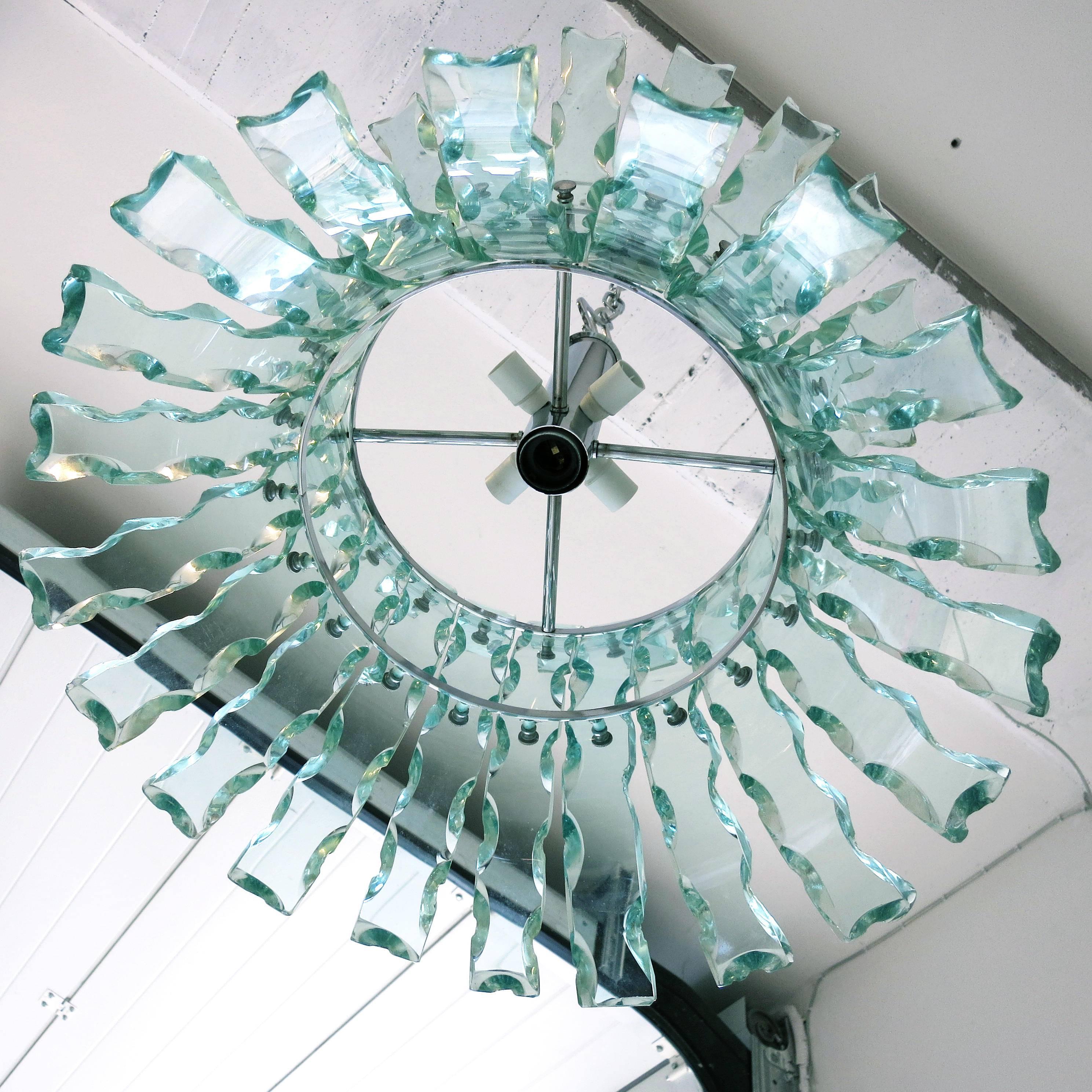 20th Century Italian Chandelier in the Style of Fontana Arte