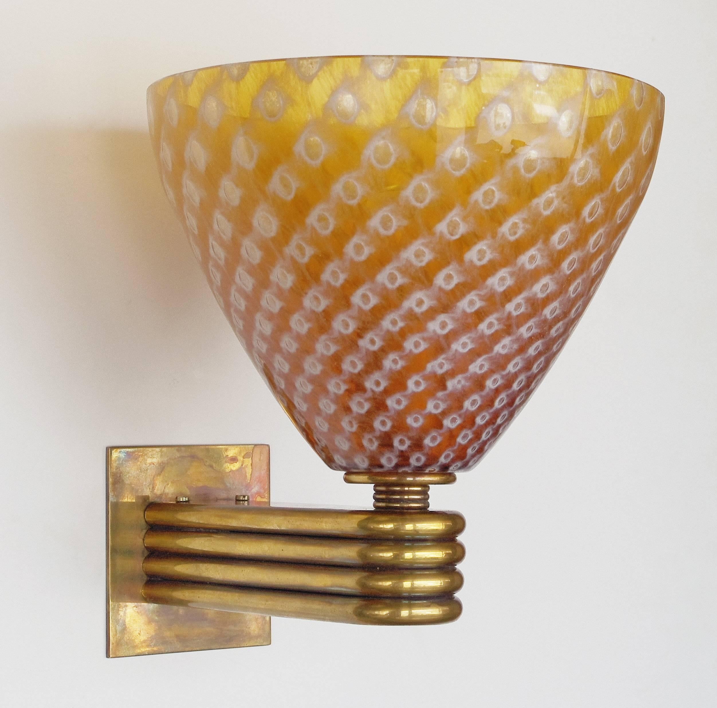 Italian Murano Glass Sconce by Barovier e Toso In Excellent Condition In Los Angeles, CA