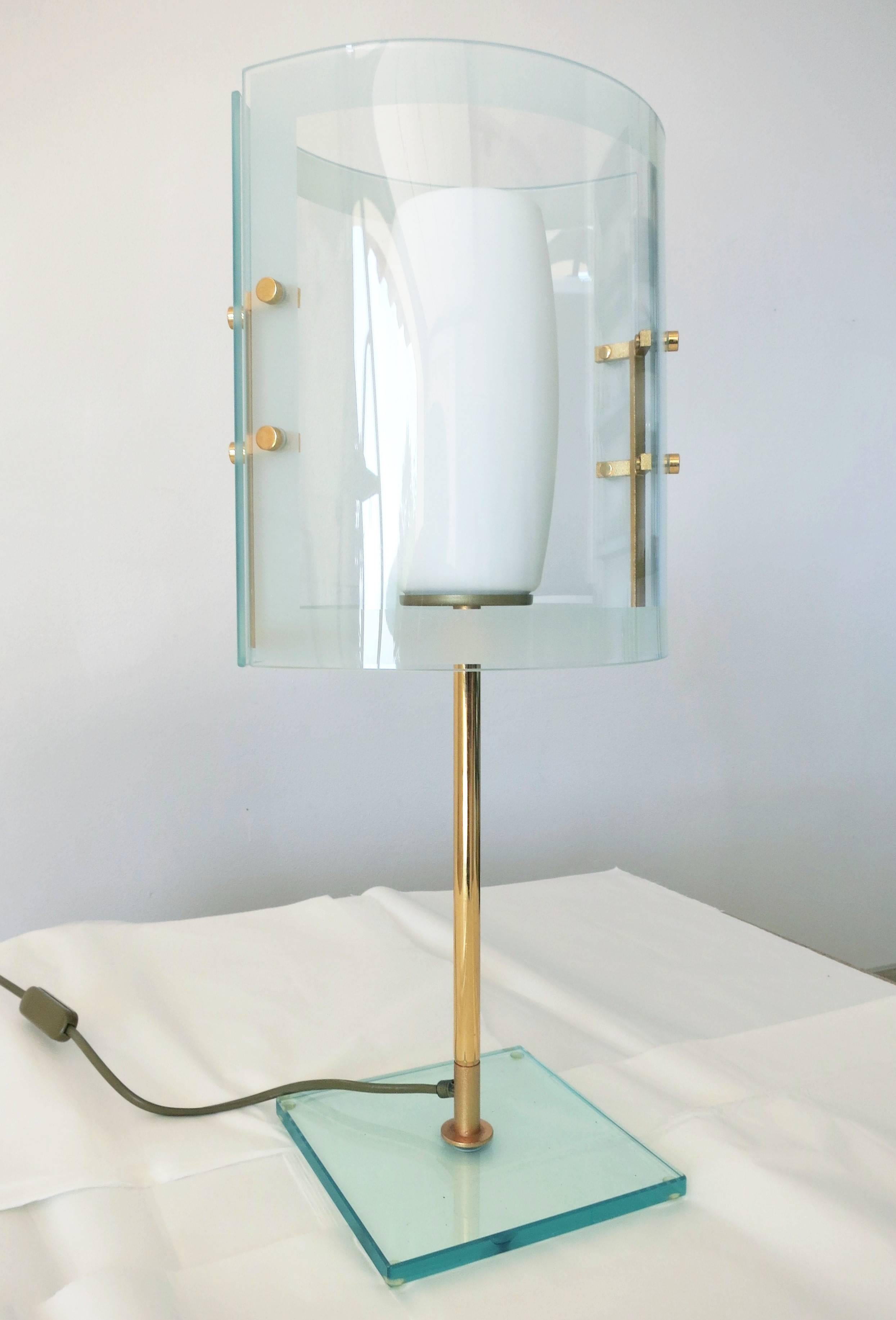 Mid-Century Modern Italian Vintage Table Lamp in the Style of Fontana Arte