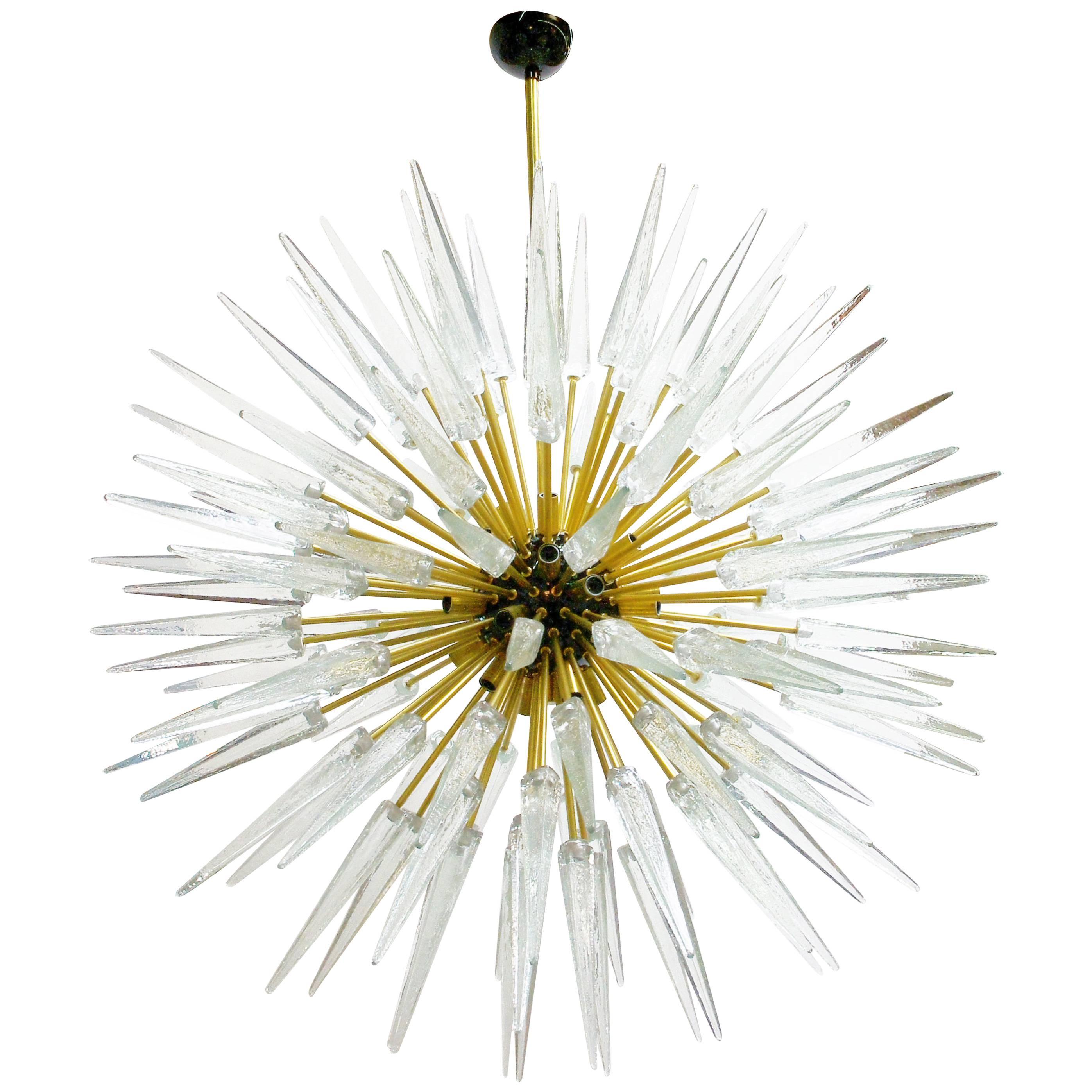 Lustre Spoutnik de Puntali par Fabio Ltd