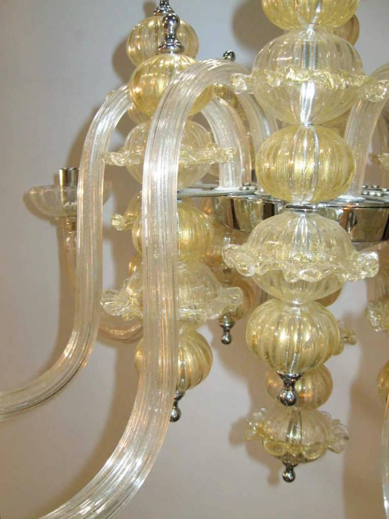 Italian Traditional Murano Glass Chandelier 2