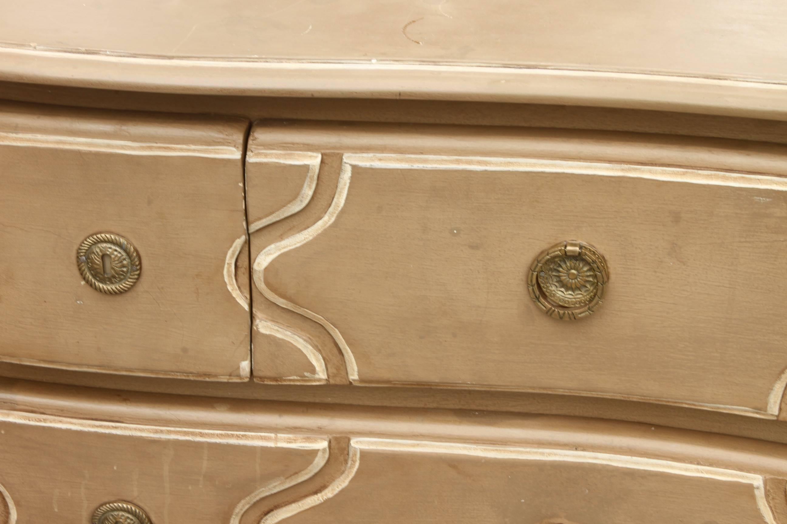 Paint Decorated French Triple Dresser In Good Condition In Bridgeport, CT