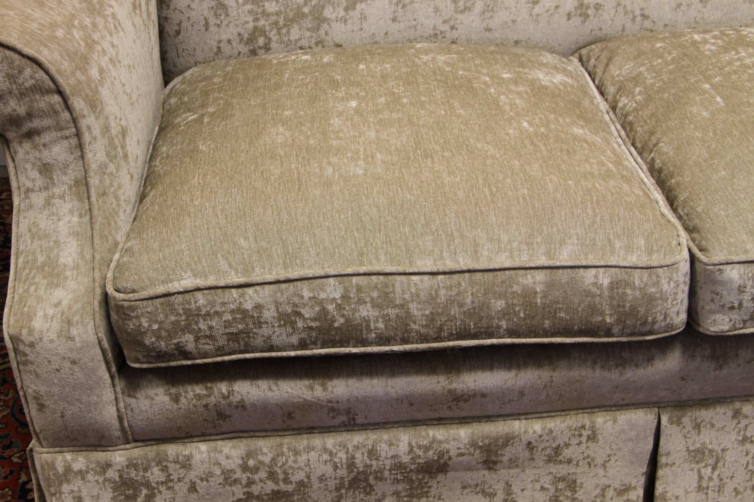 Fine Shaved Velvet Fabric Loveseat In Good Condition In Bridgeport, CT