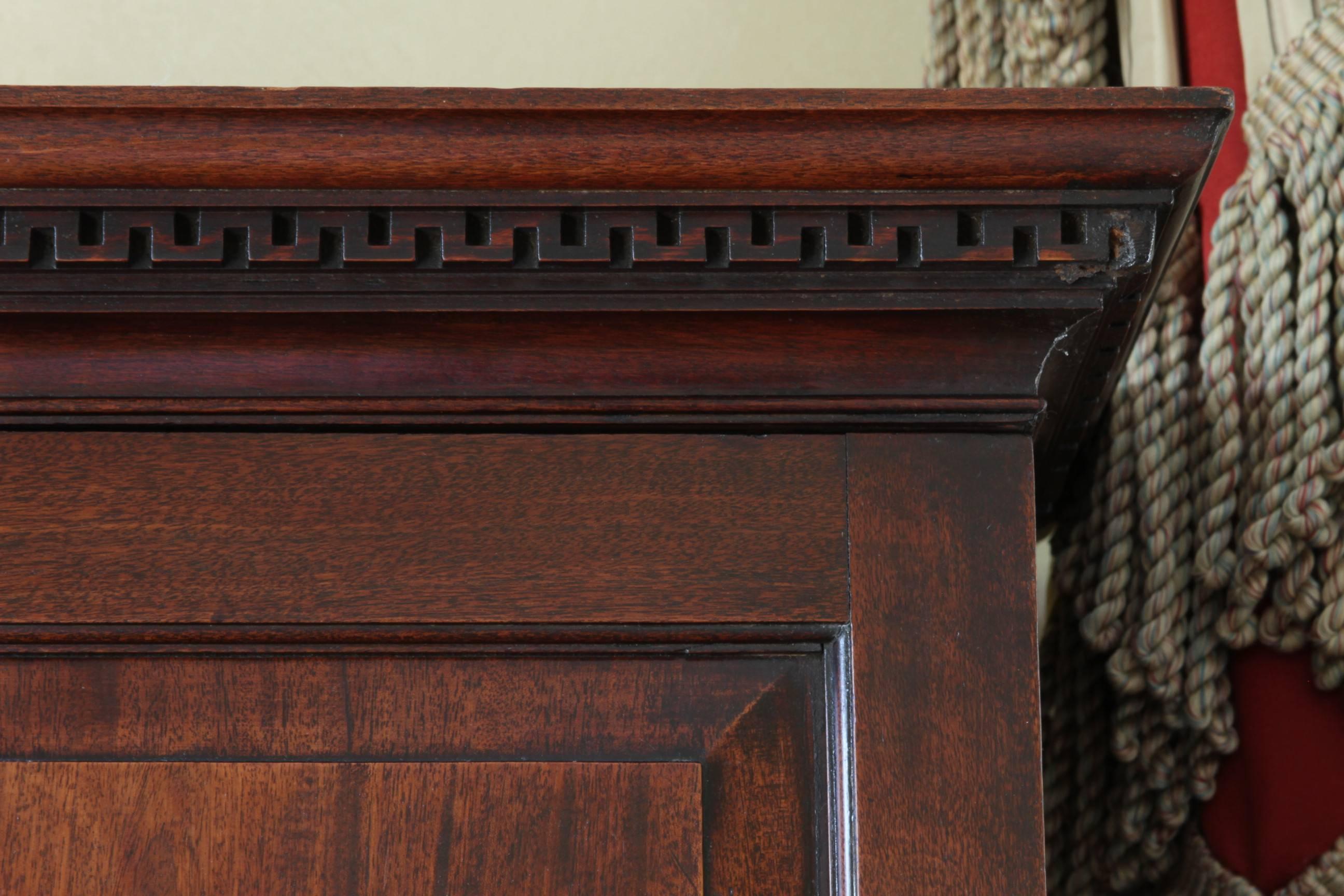 Antique American Mahogany Secretary Bookcase, circa 1760-1770 4