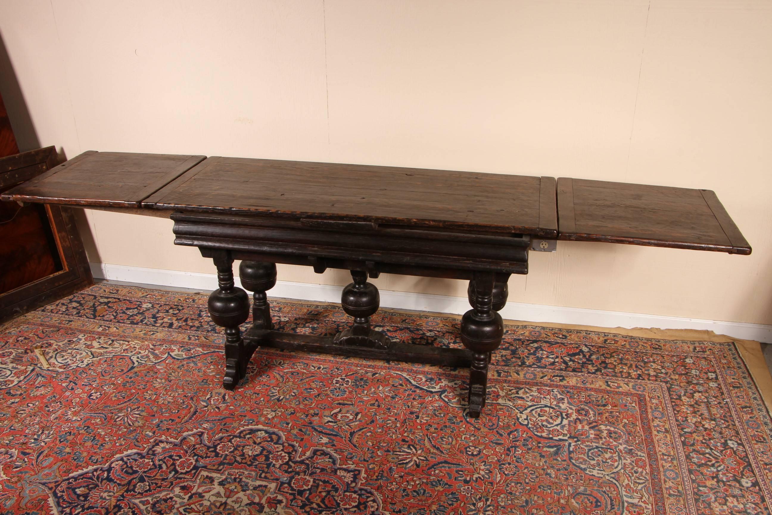 Antique Jacobean Style Oak Library Refectory Table In Excellent Condition In Bridgeport, CT