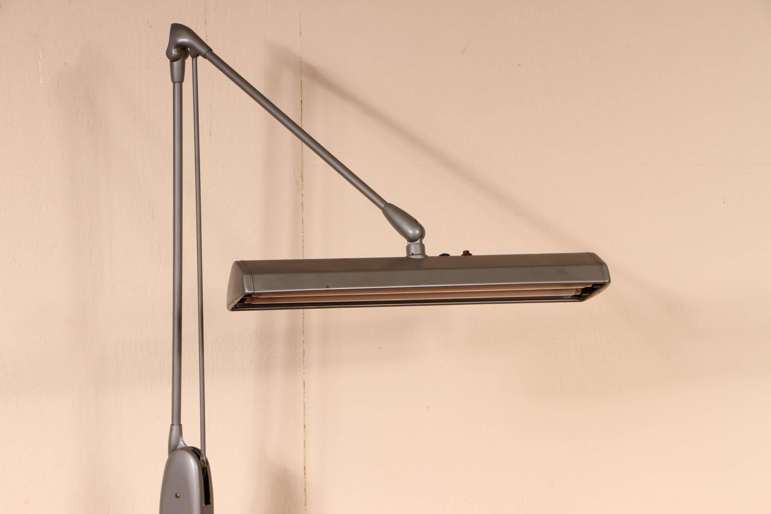 Anco Bilt Industrial Animator's  Table with Light 1