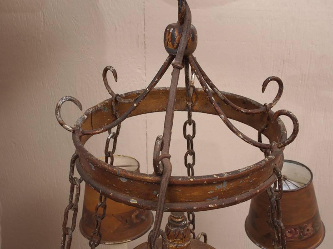 American Colonial Antique Mustard Painted Tole Ware Six-Light Chandelier