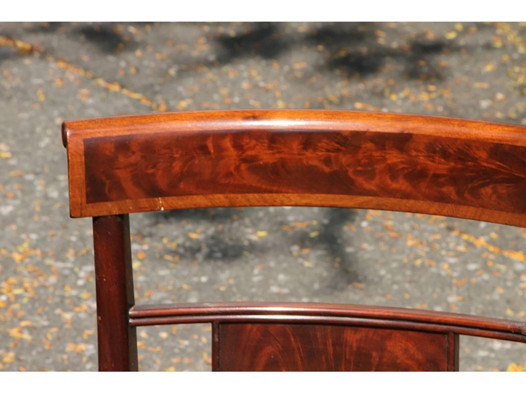 With Classic form with select mahogany with burl panels.