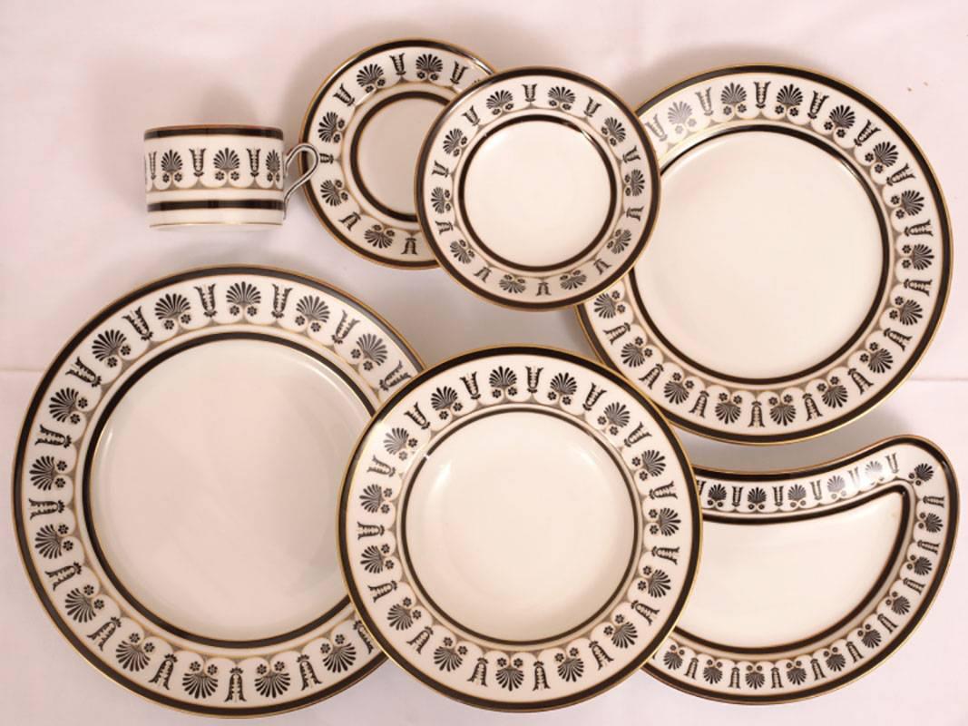 richard dinnerware set