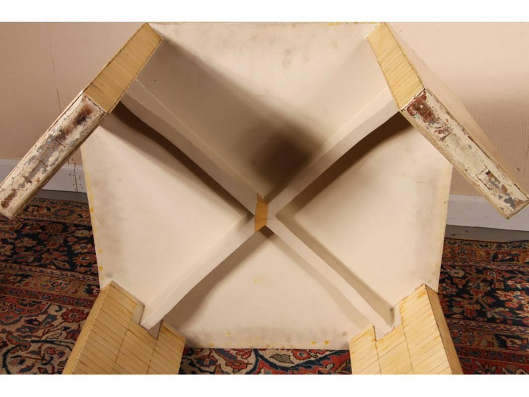 Inlaid Bone Coffee Table In Good Condition In Bridgeport, CT