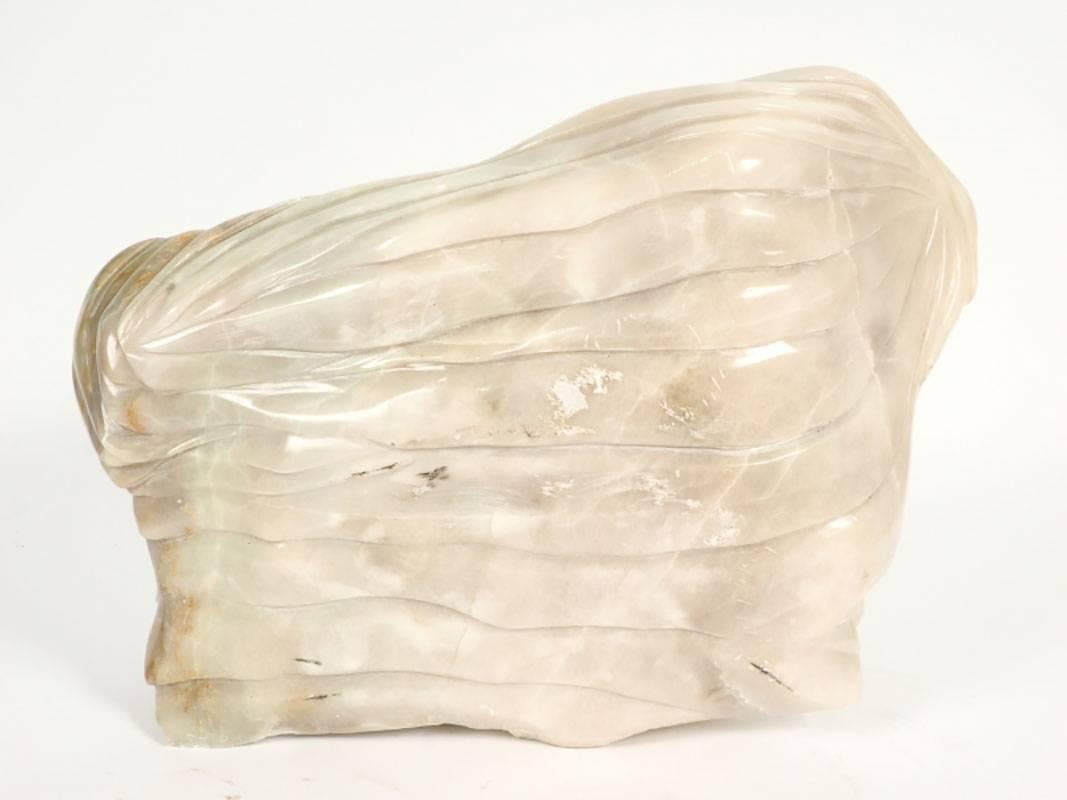 Abstrakte Padilla-Skulptur aus Alabaster von Pat (Indigene Kunst (Nord-/Südamerika)) im Angebot