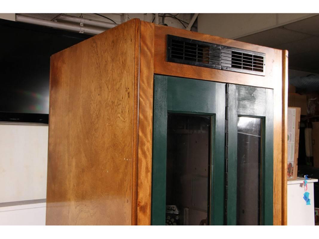 Vintage 1950s Era Interior Phone Booth In Good Condition In Bridgeport, CT