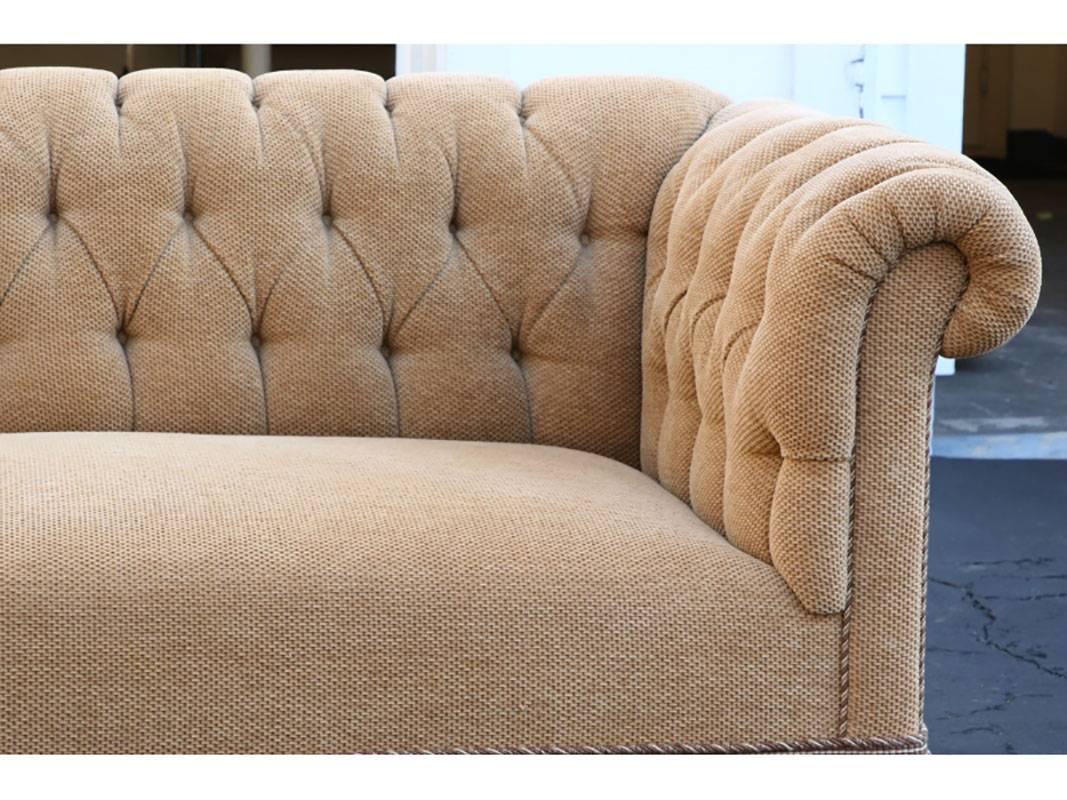 Fabric Fine Quality Chesterfield Sofa
