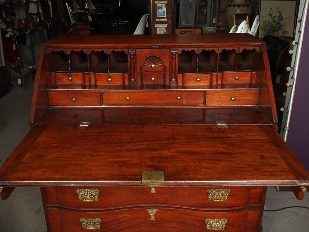 Antique American Inlaid Serpentine Desk For Sale 4