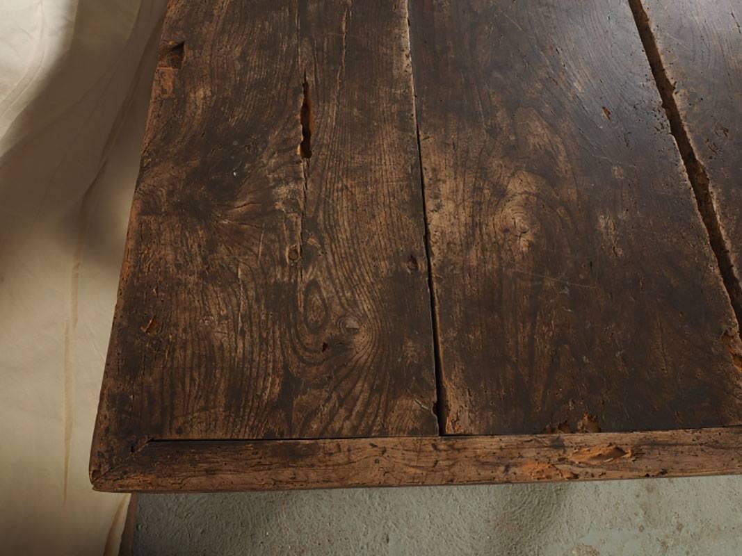 Wood 18th Century Farm Table in Original Condition For Sale