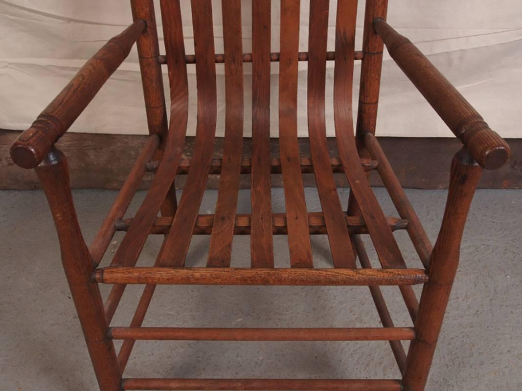 Vintage Bentwood Chair In Good Condition In Bridgeport, CT