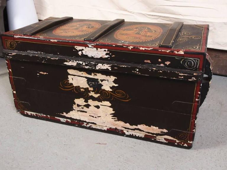 Antique Sailor's Sea Chest For Sale at 1stDibs
