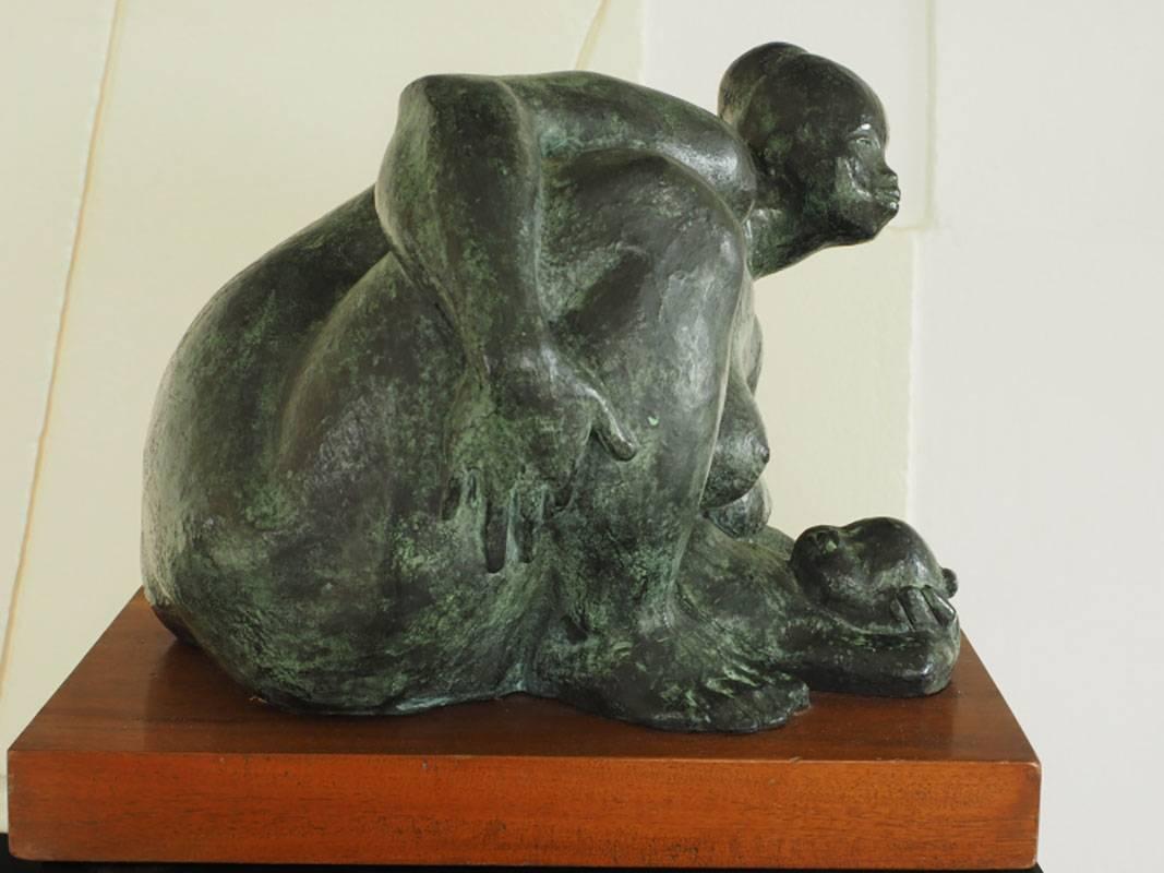 Scultura in bronzo di una madre e di un bambino di Olger Villegas In condizioni buone in vendita a Bridgeport, CT