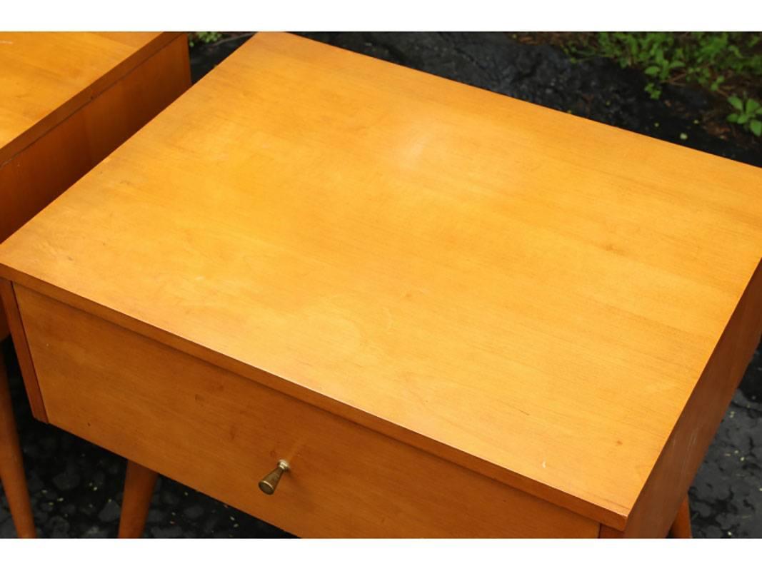 20th Century Pair of Paul McCobb Nightstands for Planner Group