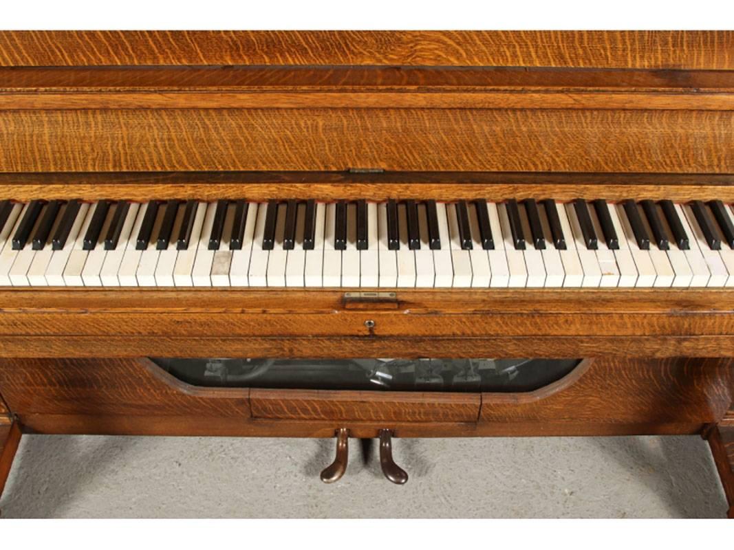 Antique Nickelodeon by Stuyvesant Piano Company, NY In Good Condition In Bridgeport, CT