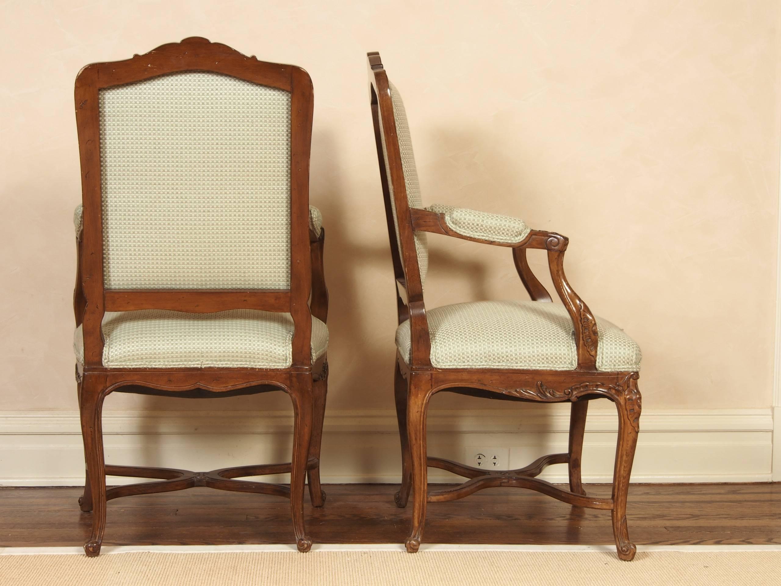 Louis XVI Pair of Fine Quality Fauteuils