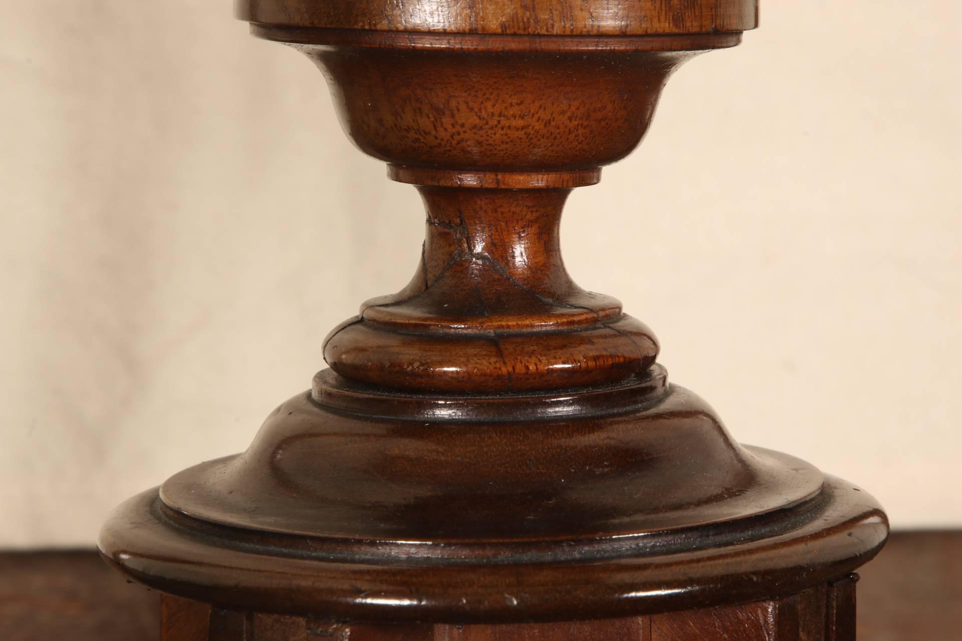Fine French Linke Quality Marble-Top Pedestal Stand 1