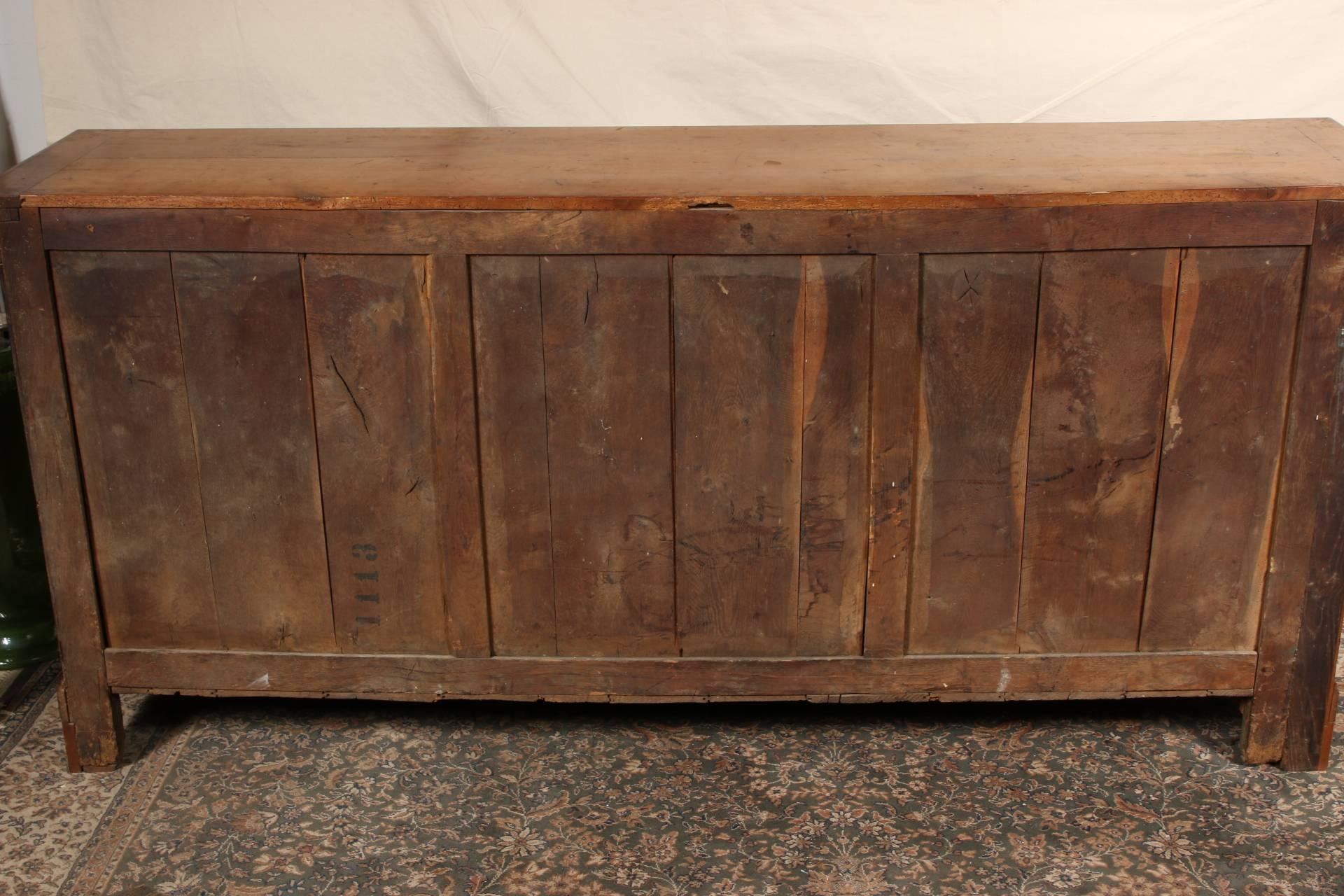 Fine Antique French Sideboard In Good Condition In Bridgeport, CT