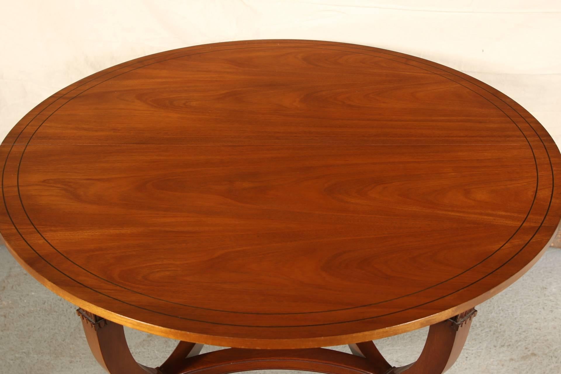 Mid-Century Modern Modern Neoclassical Style Round Dining / Centre Table
