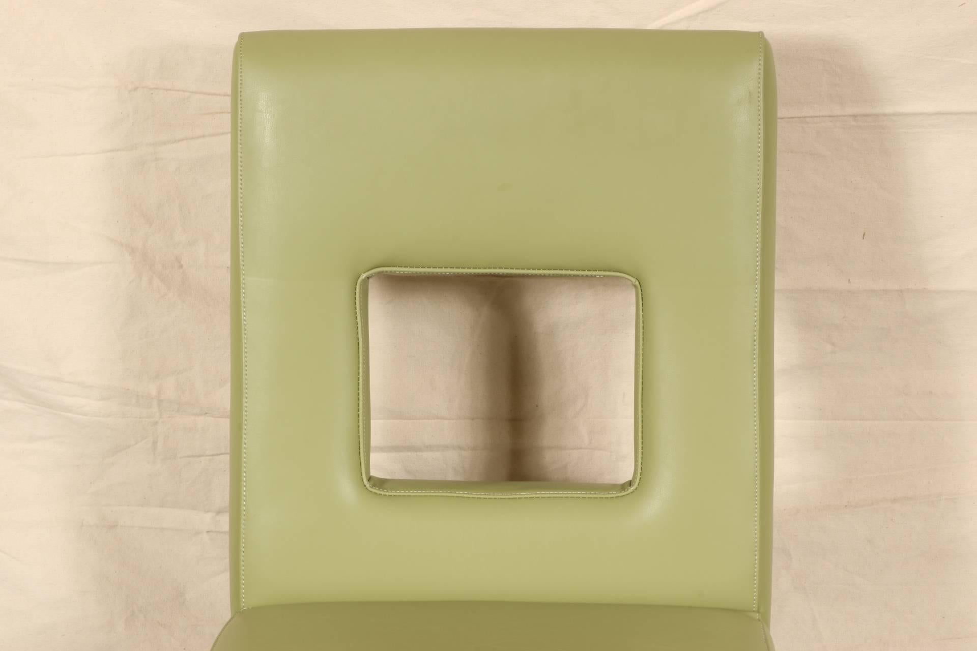 Set of Eight Green Square Back Chairs In Good Condition In Bridgeport, CT