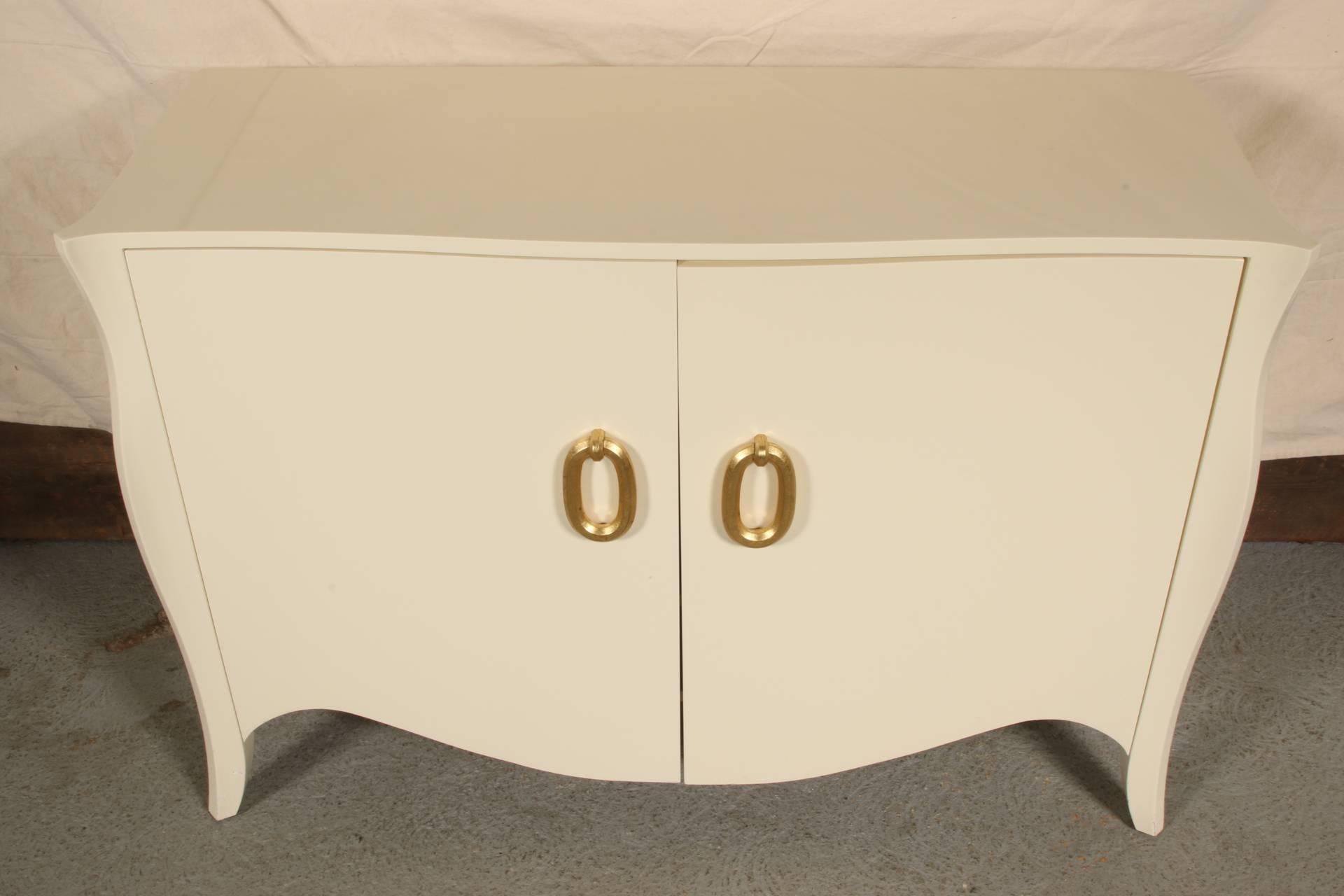 Hollywood Regency Style Lacquered Commode In Good Condition In Bridgeport, CT