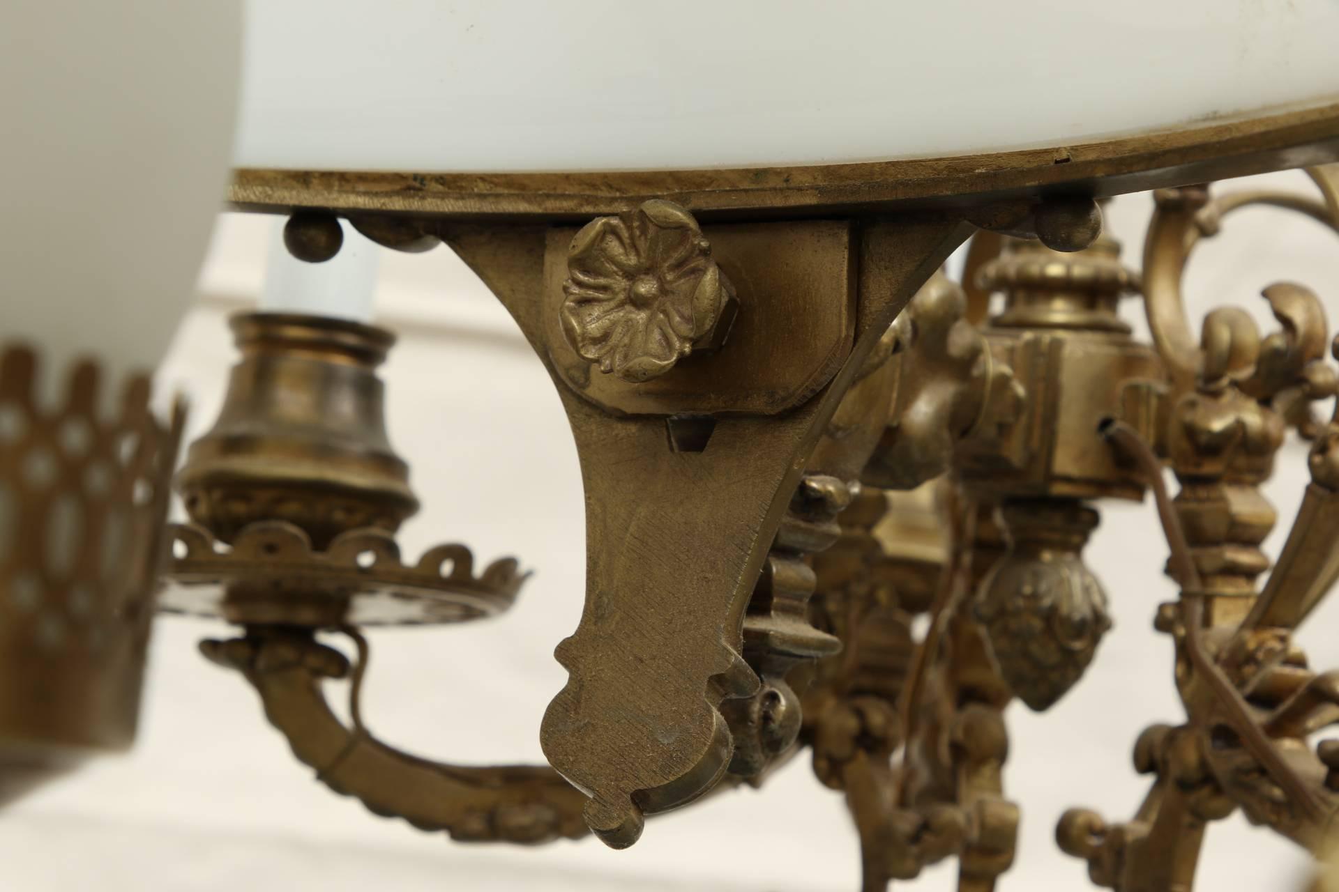 Fine Antique Bronze Light Fixture In Good Condition For Sale In Bridgeport, CT