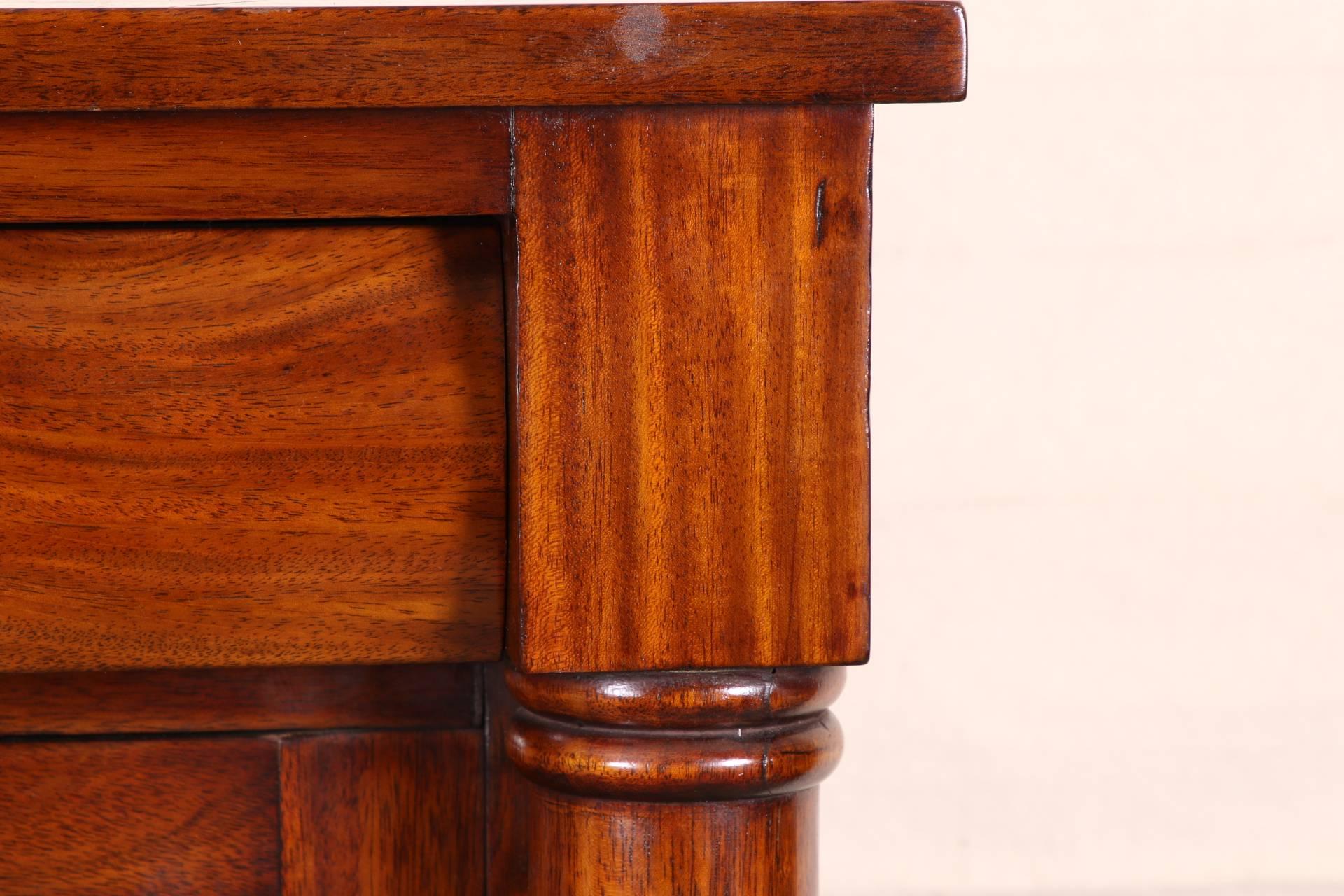 Mahogany Bookcase, Second Empire, circa 1860 In Good Condition In Bridgeport, CT