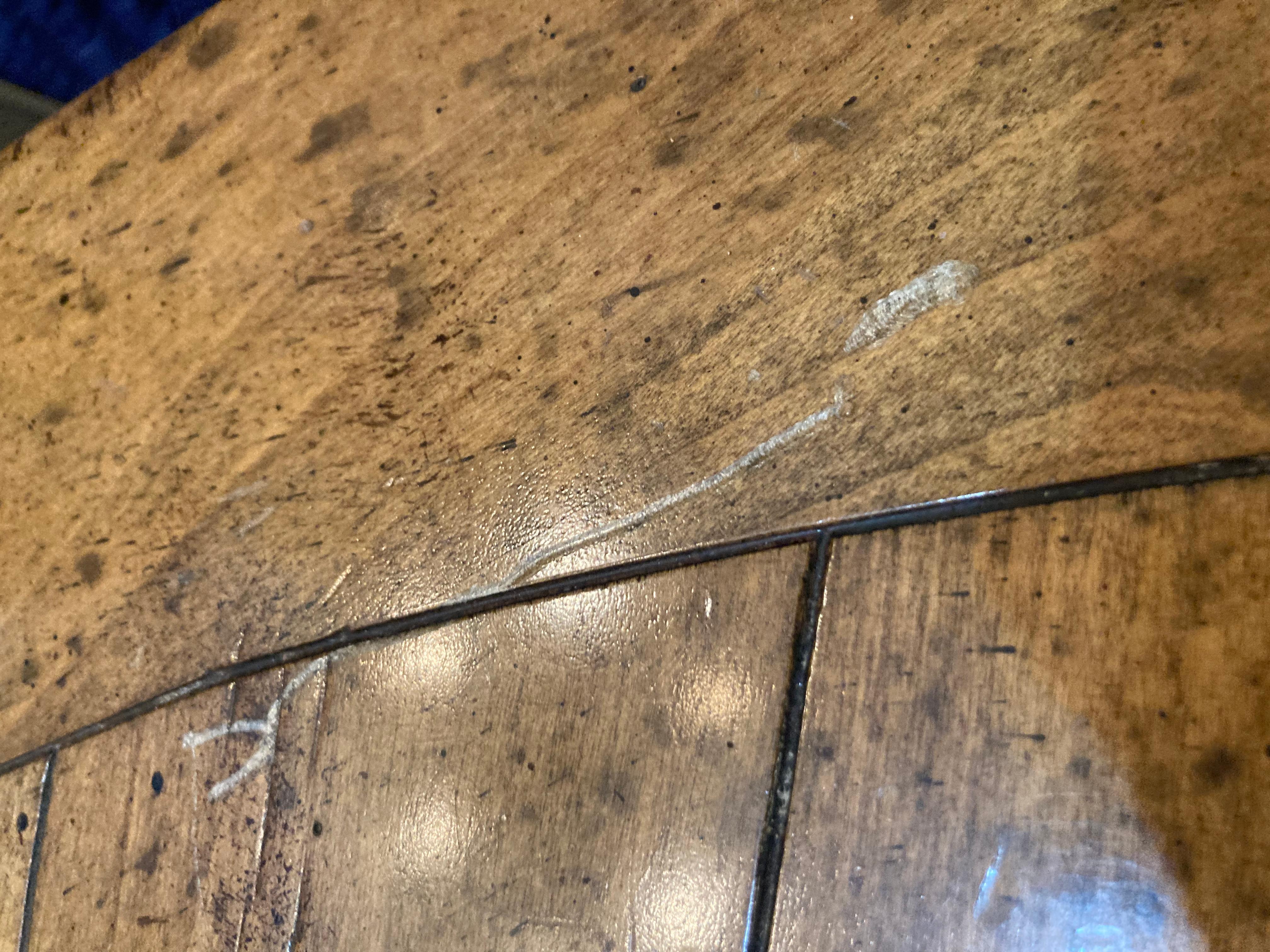 Fine Circular Dining Table by Bausman & Company with 2 Leaves 2