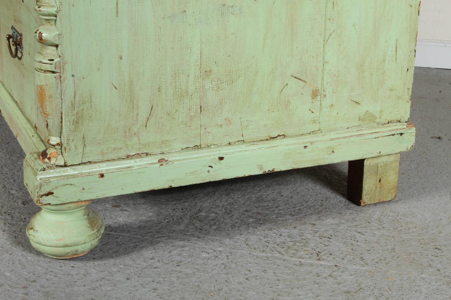 Antique Green Paint Chest For Sale at 1stdibs