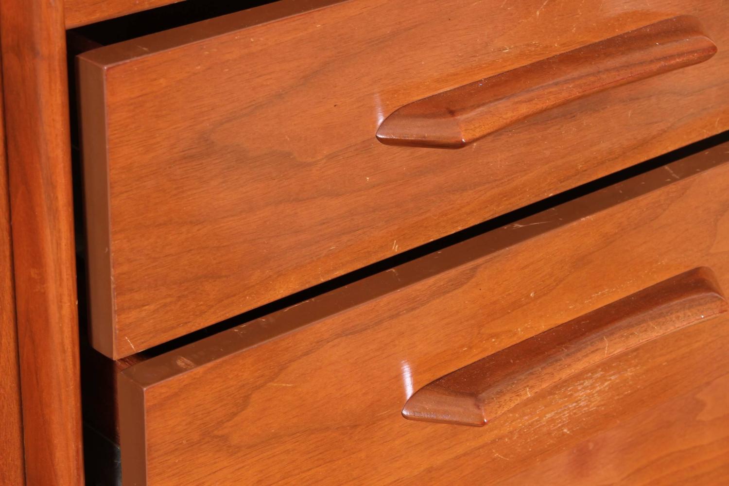 MidCentury Stratford House Dresser at 1stdibs