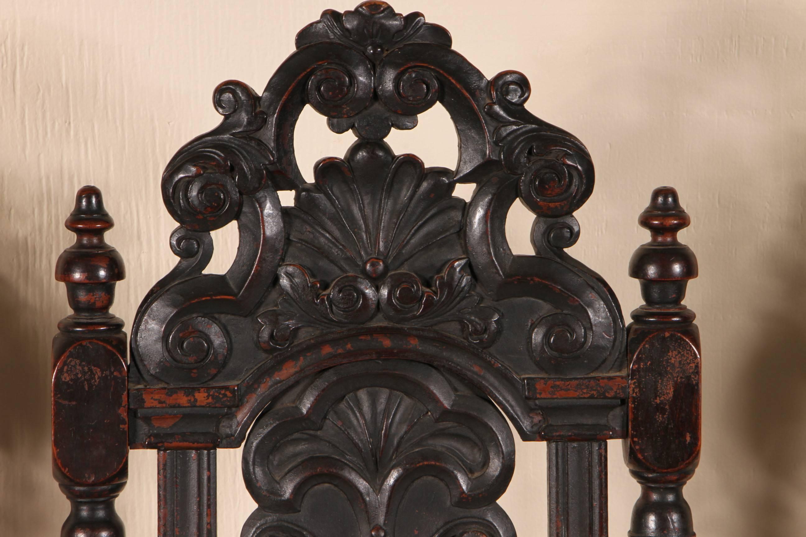 Set of Four Early 18th Century Jacobean Side Chairs In Good Condition In Bridgeport, CT