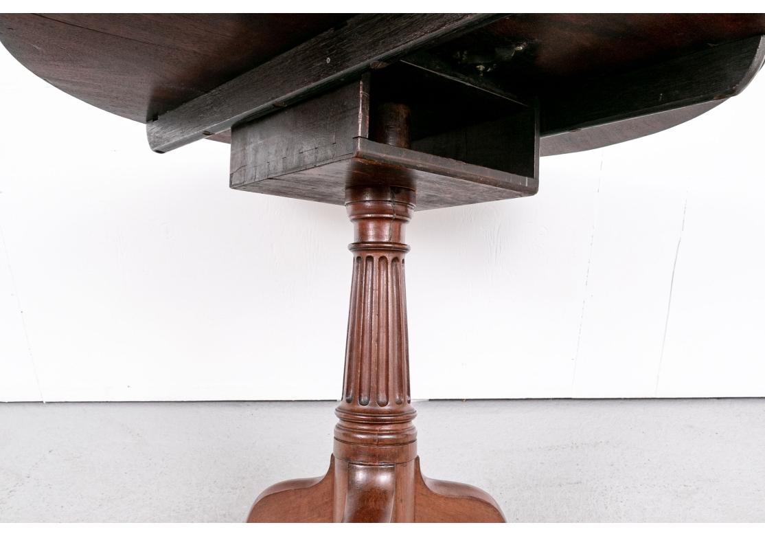 Fine American PA Mahogany Round Table, 1780 For Sale 4