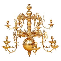 Lustre danois ancien en laiton forgé à la main, de type candélabre