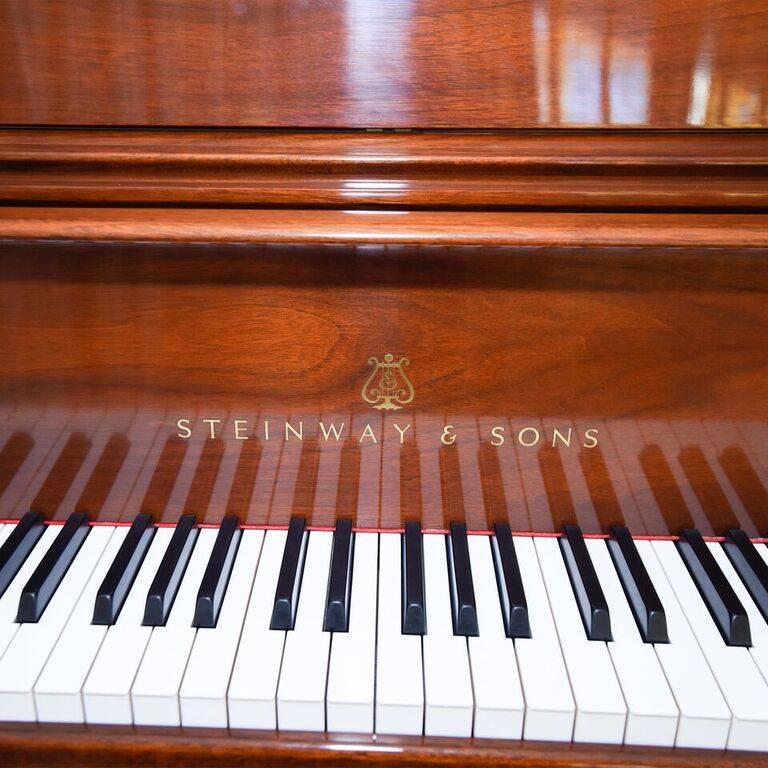 Signed Steinway Louis XV Walnut Grand Piano 3