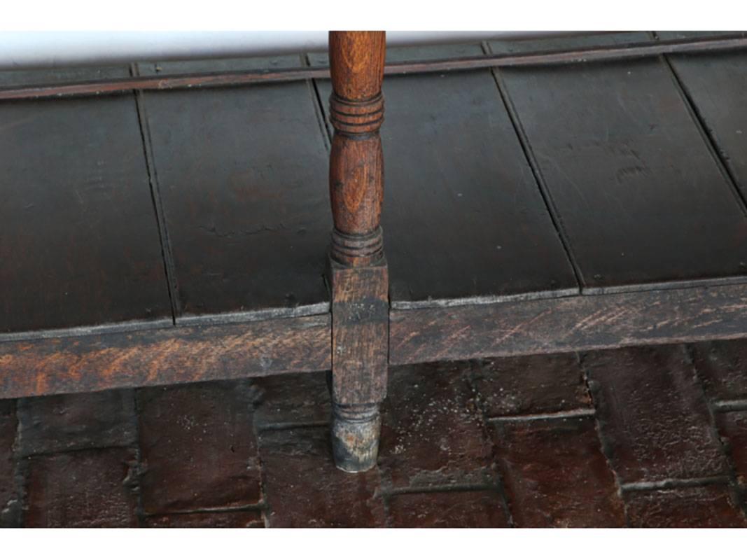 18th Century American Oak Cupboard in Two Parts 5