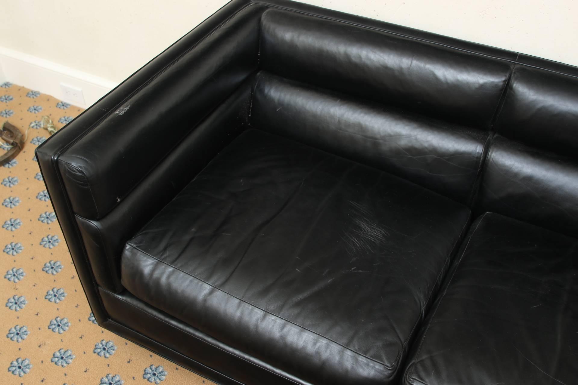 Dunbar Black Leather Sofa 4