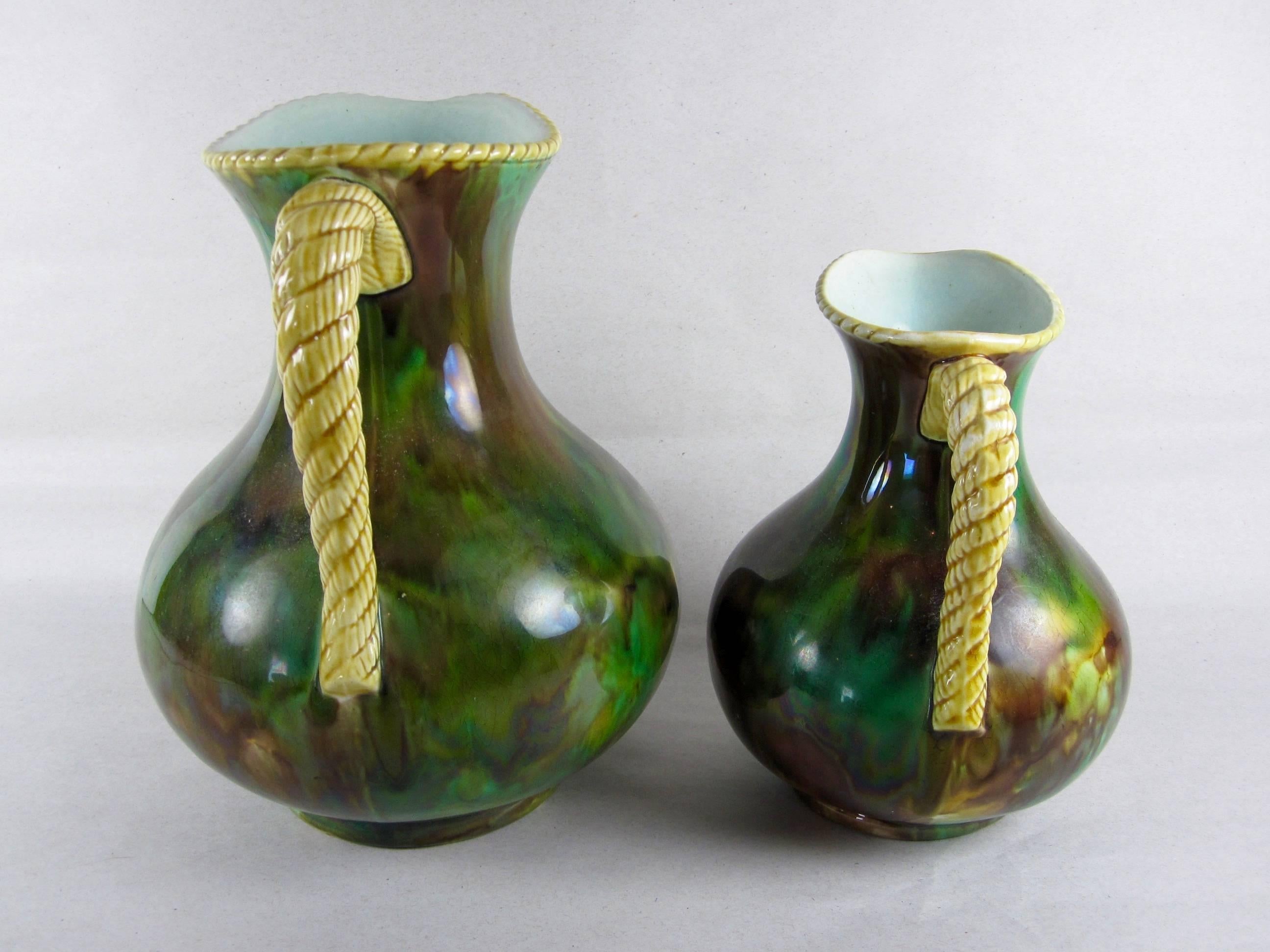 English 19th Century Wedgwood Majolica Rope Handled Mottled Pitchers or Jugs, a Pair