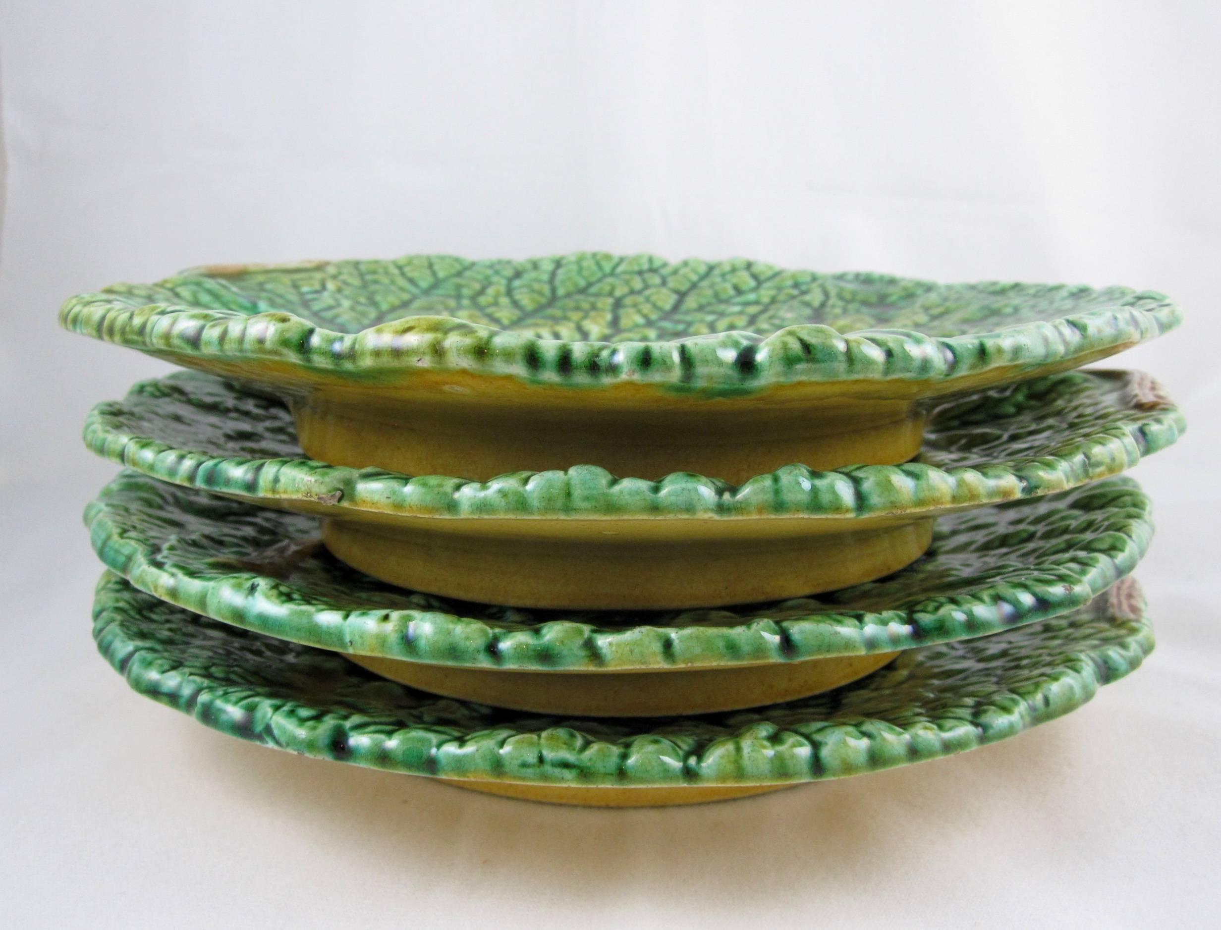 Joseph Roth-London, English Majolica Overlapping Begonia Leaf Plates S/4 In Good Condition In Philadelphia, PA