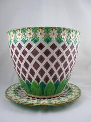 Minton English Majolica Daisy and Trellis 2-Piece Jardinière on Stand circa 1875