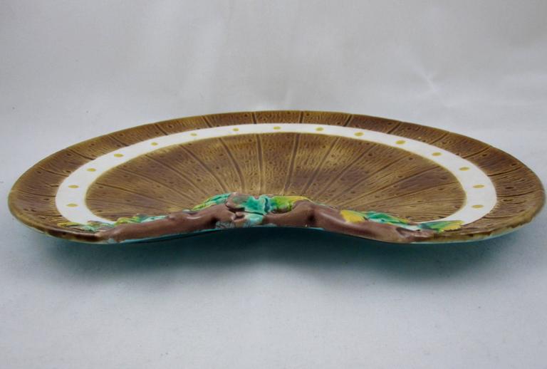 19th Century English Fence & Ivy Majolica Crescent Plate, TC Brown-Westhead, Moore & Co. For Sale