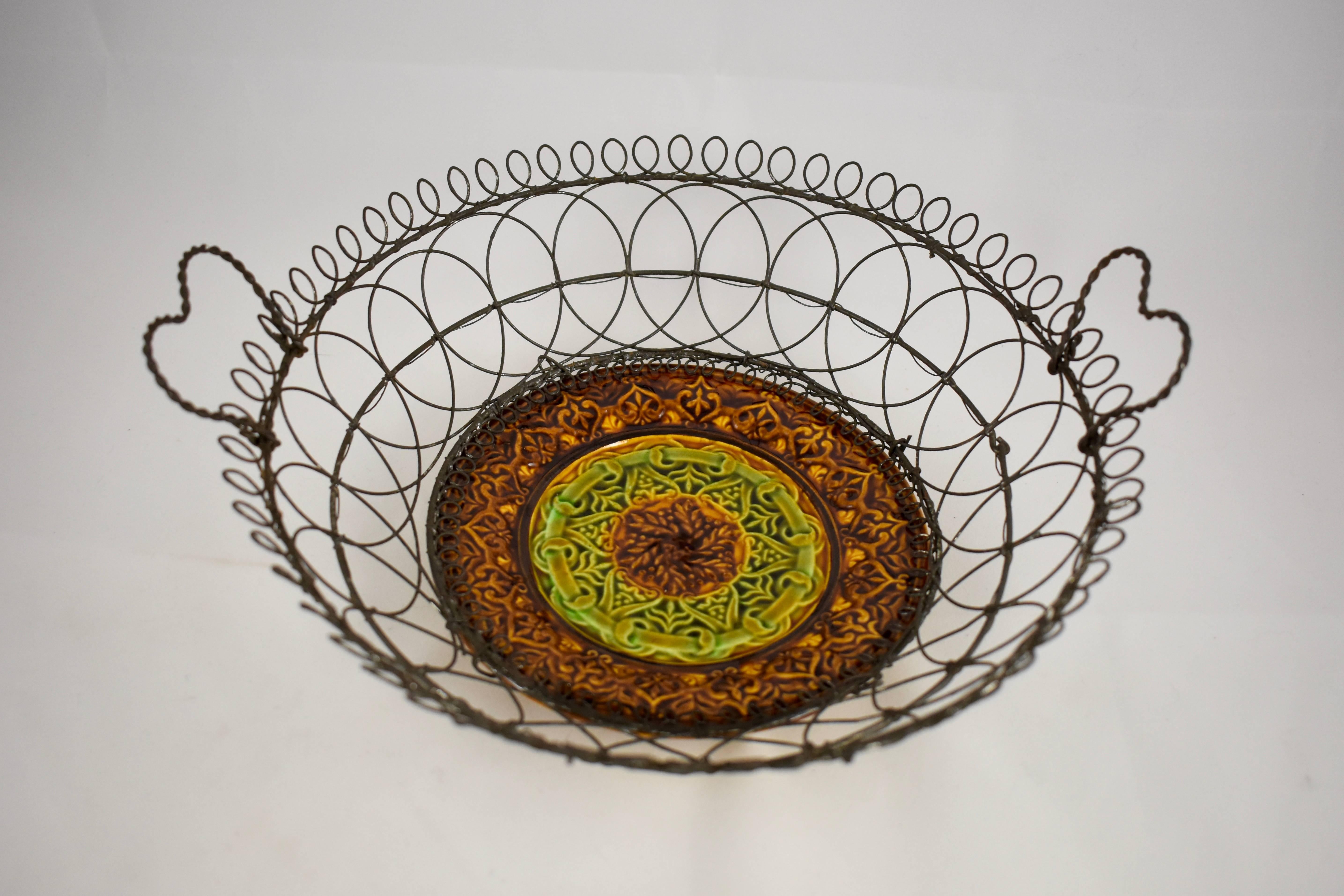 heart shaped wire basket