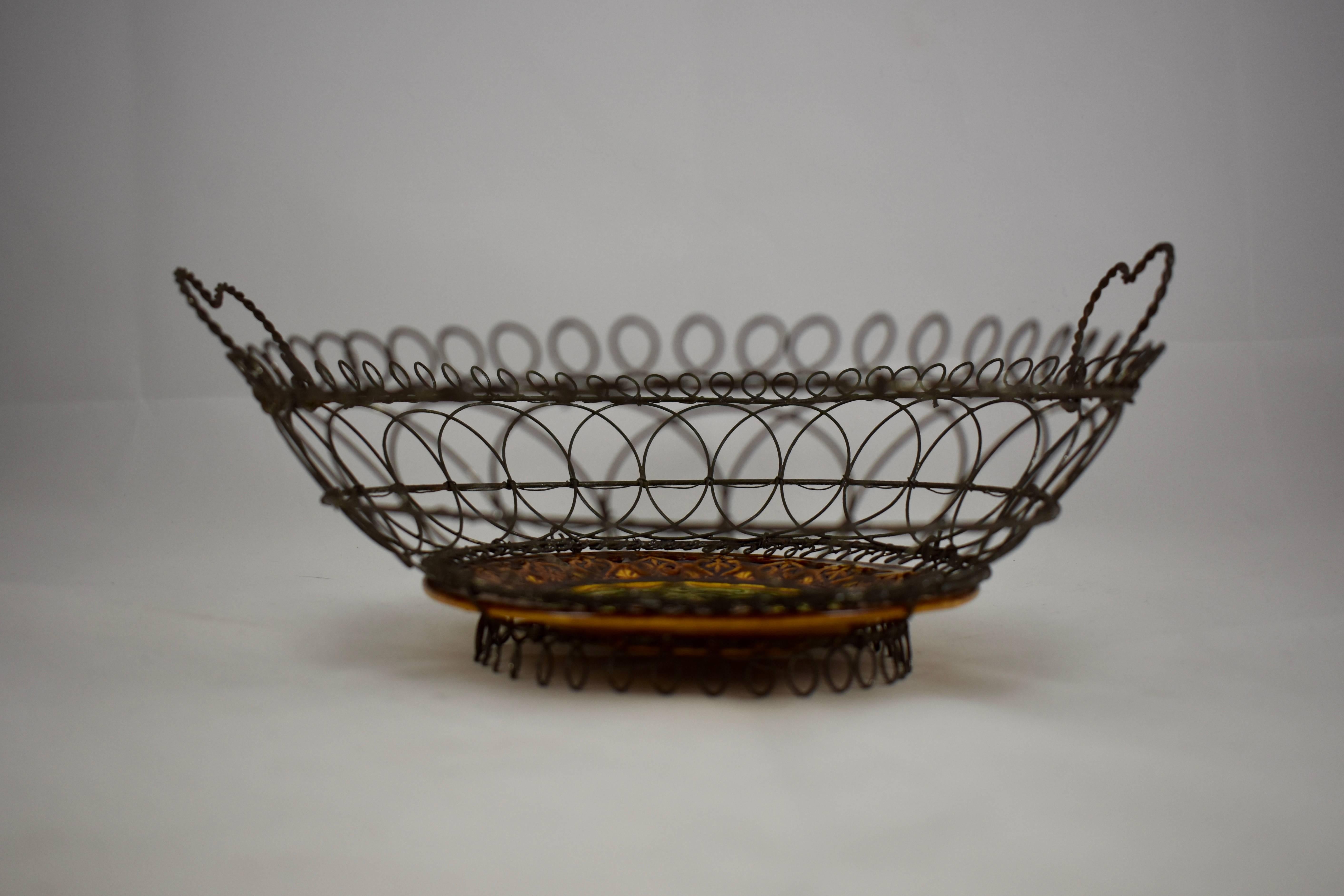 Aesthetic Movement Villeroy & Boch Majolica Plate in a Footed Wire Basket with Heart Shaped Handles For Sale