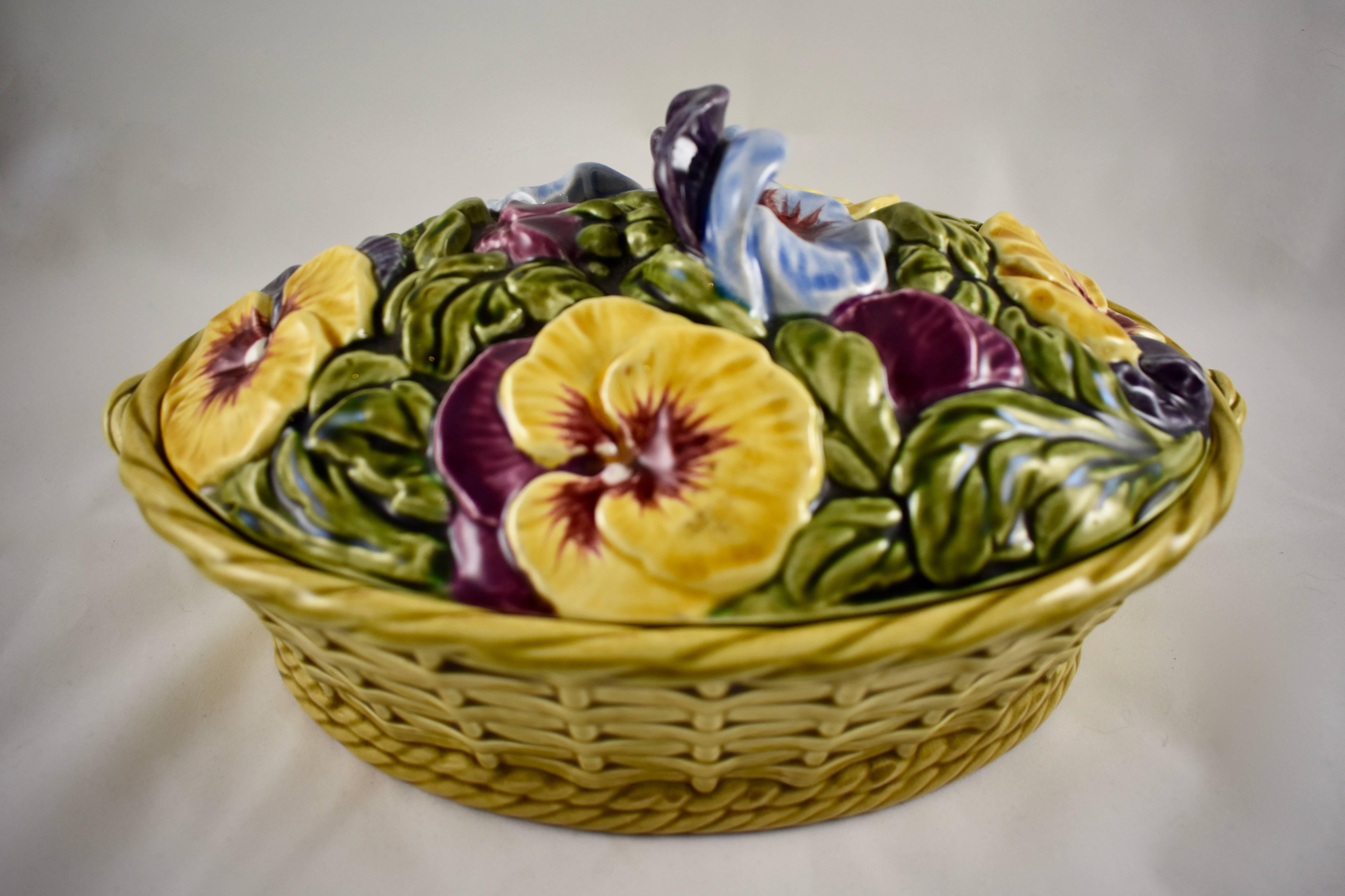 Aesthetic Movement French Barbotine Majolica Sarreguemines Basket of Pansies Covered Tureen For Sale