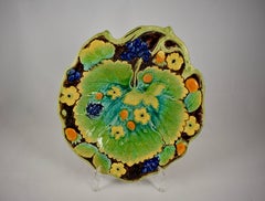 Majolica Strawberry Leaf Dessert Tray by Samuel Alcock, England, 1850