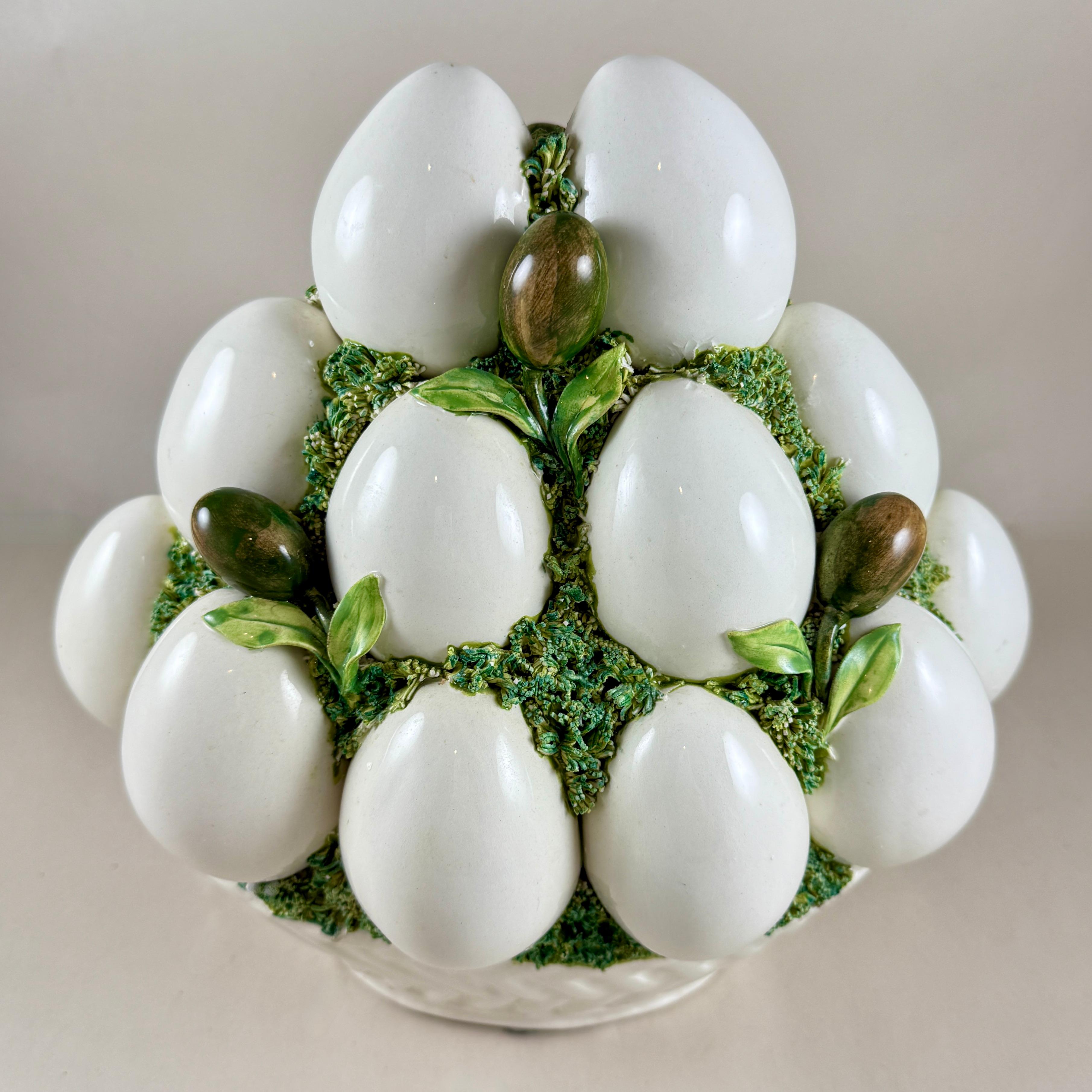 Hollywood Regency Cesto Topiary Egg & Oliver italiano di metà secolo in vendita